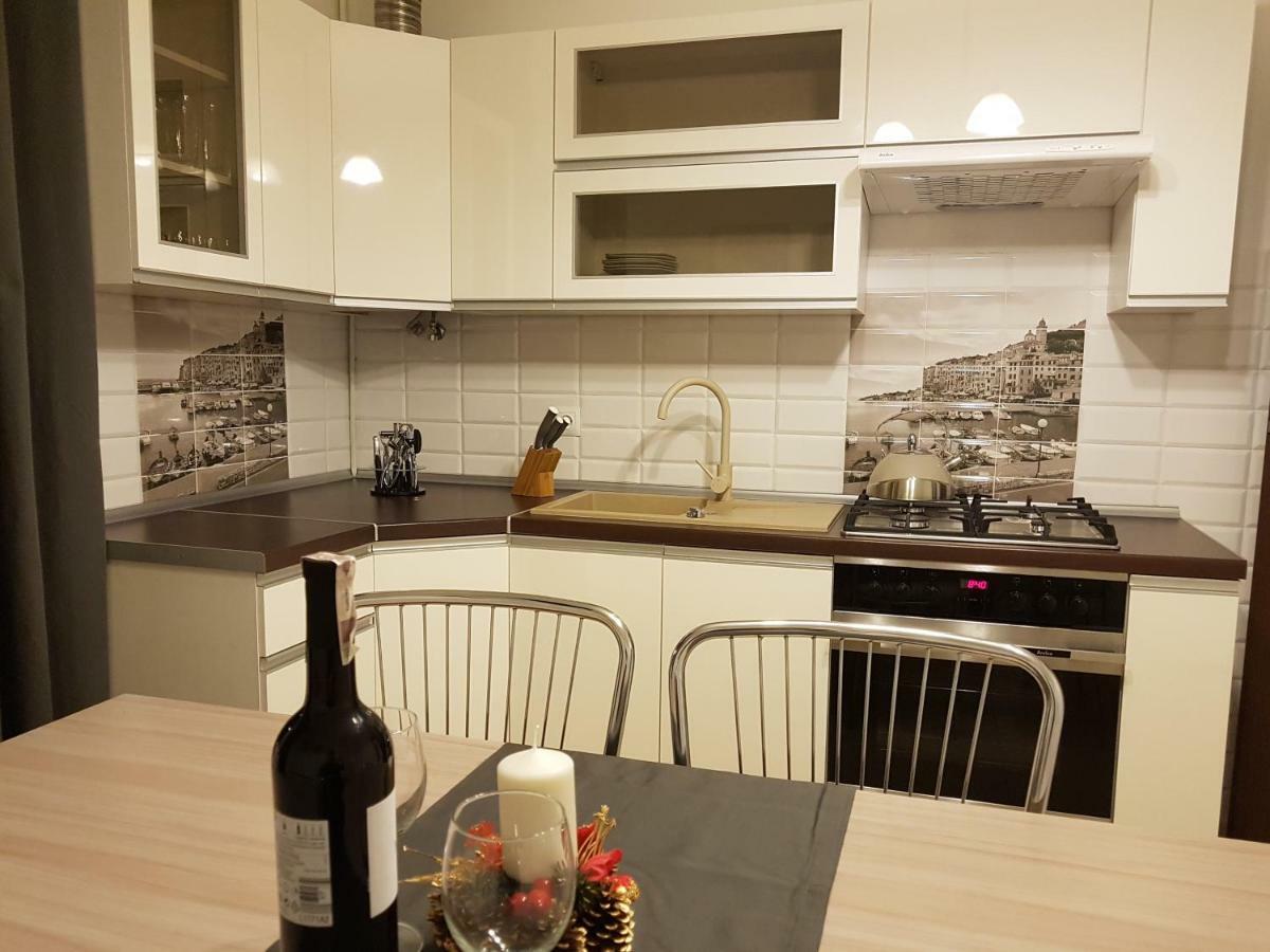 Kaja Apartamenty Legnica Exterior foto